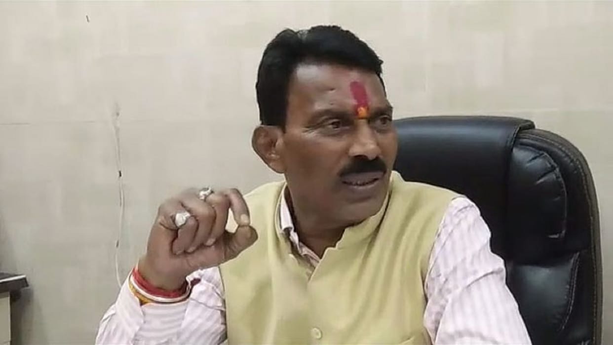 BJP Minister Tulsiram Silawat Resigned, Citing Constitutional Provisions, CM Shivraj Singh Chouhan News In Hindi