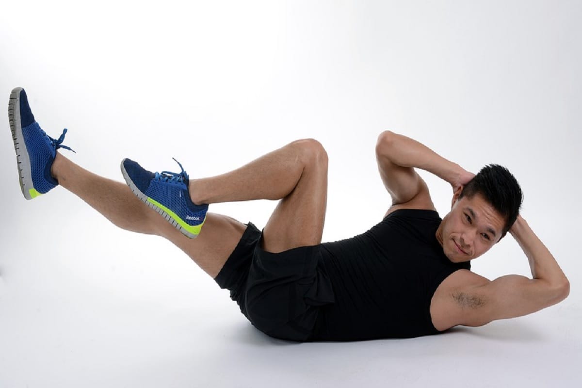 get toned abs without gym doing these yoga asanas everyday