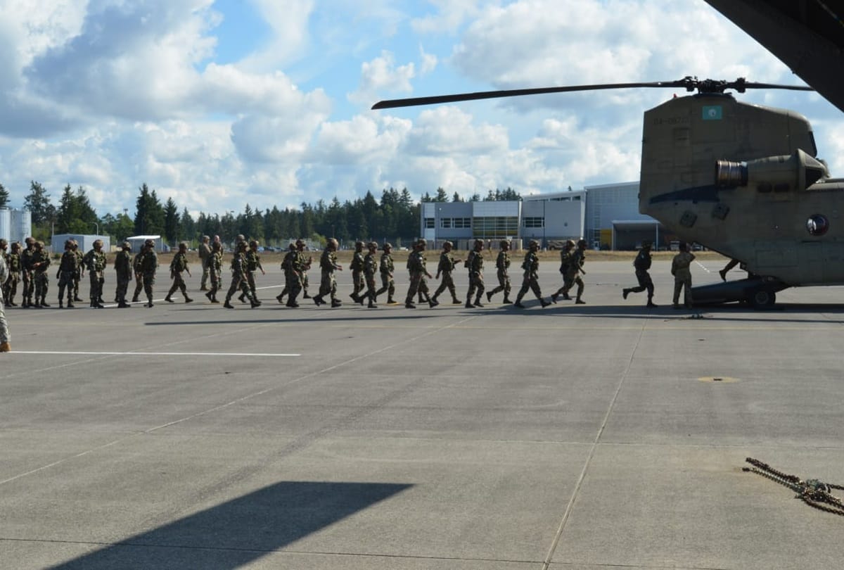 Viral Video Yudh Abhyas 2019 Indian Army Dance with US Army on Assam Regiment Song