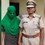 आरोपी युवती