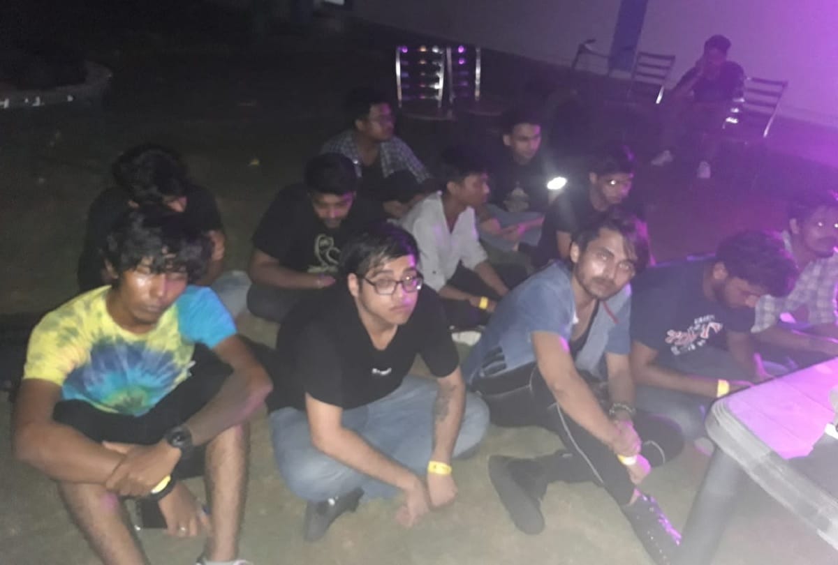 Gurugram News Biggest Alcohol Party Busted 43 Boys and Girls Arrested