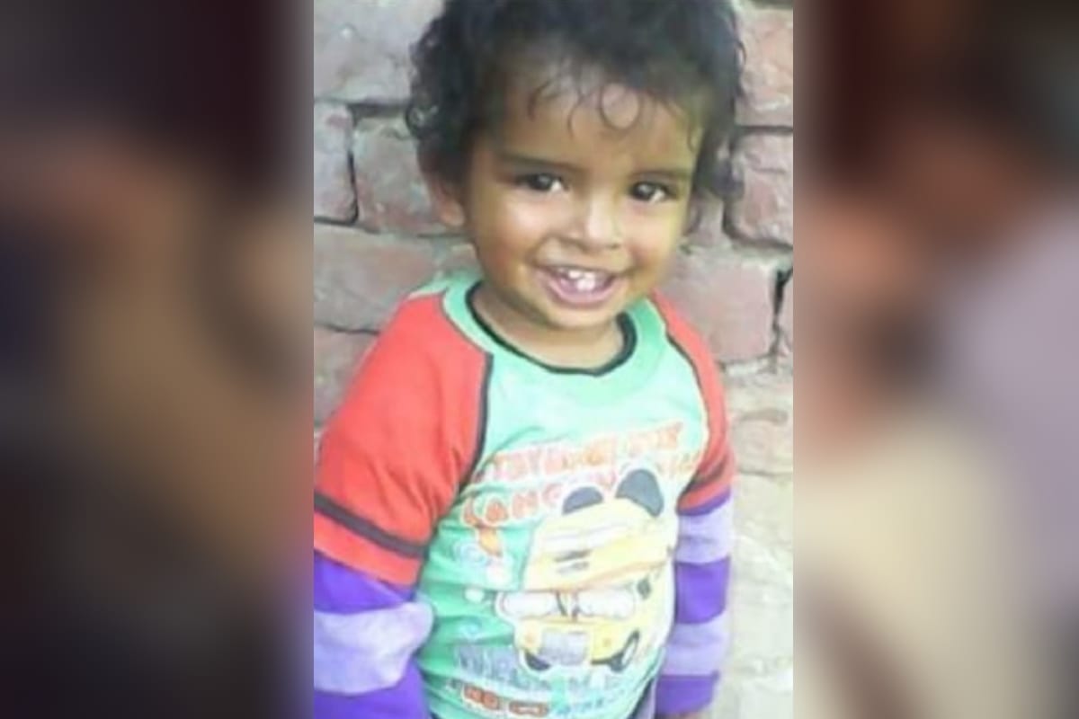 Meerut news, step mother murdered her six-year-old son and hide her body in bed