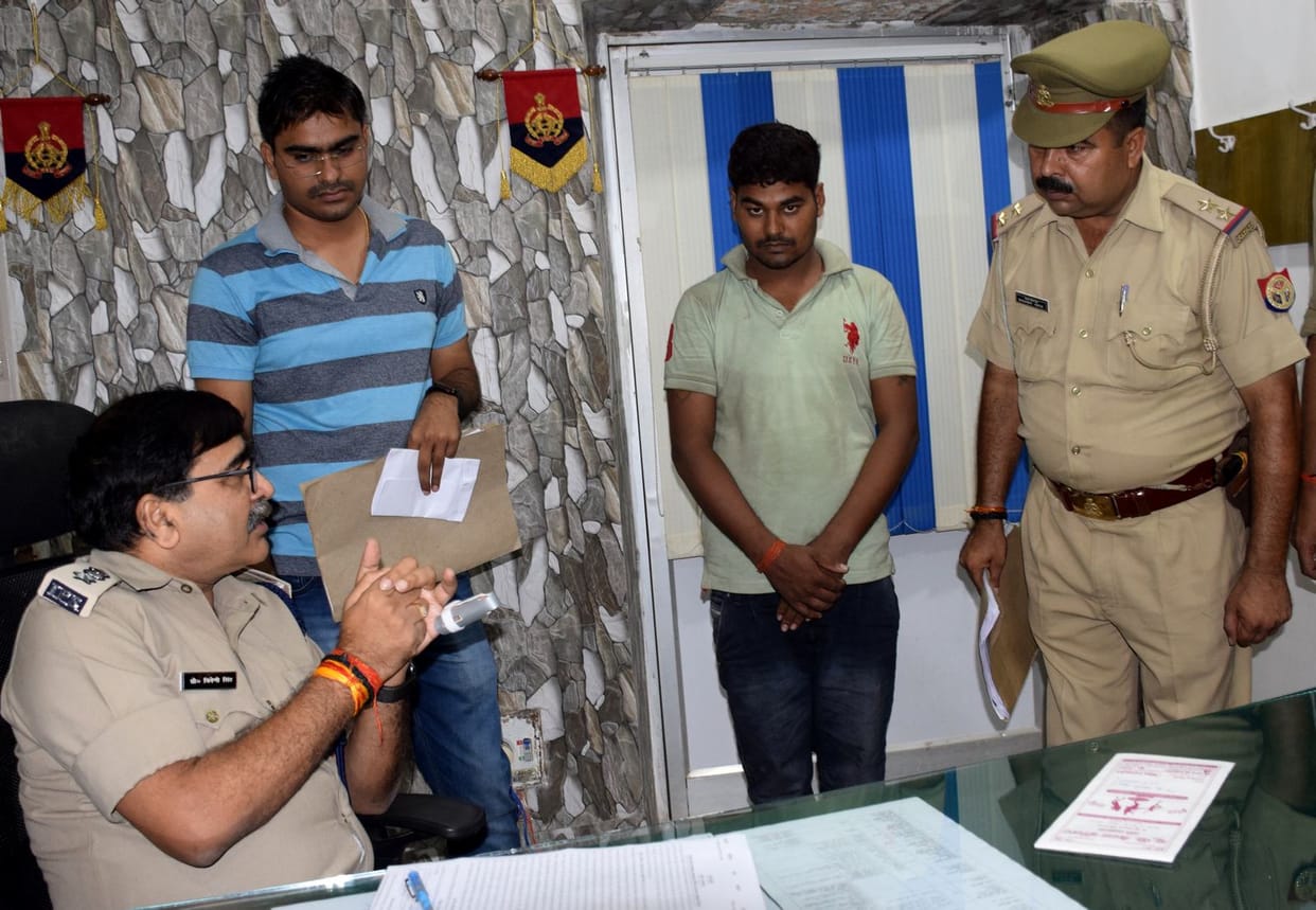 Shopkeeper arrested by changing ATM card