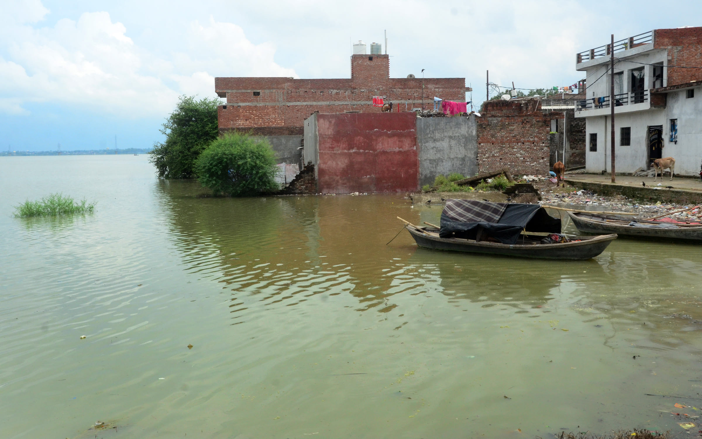 Rise in Ganga-Yamuna, flood threat on Prayagraj city