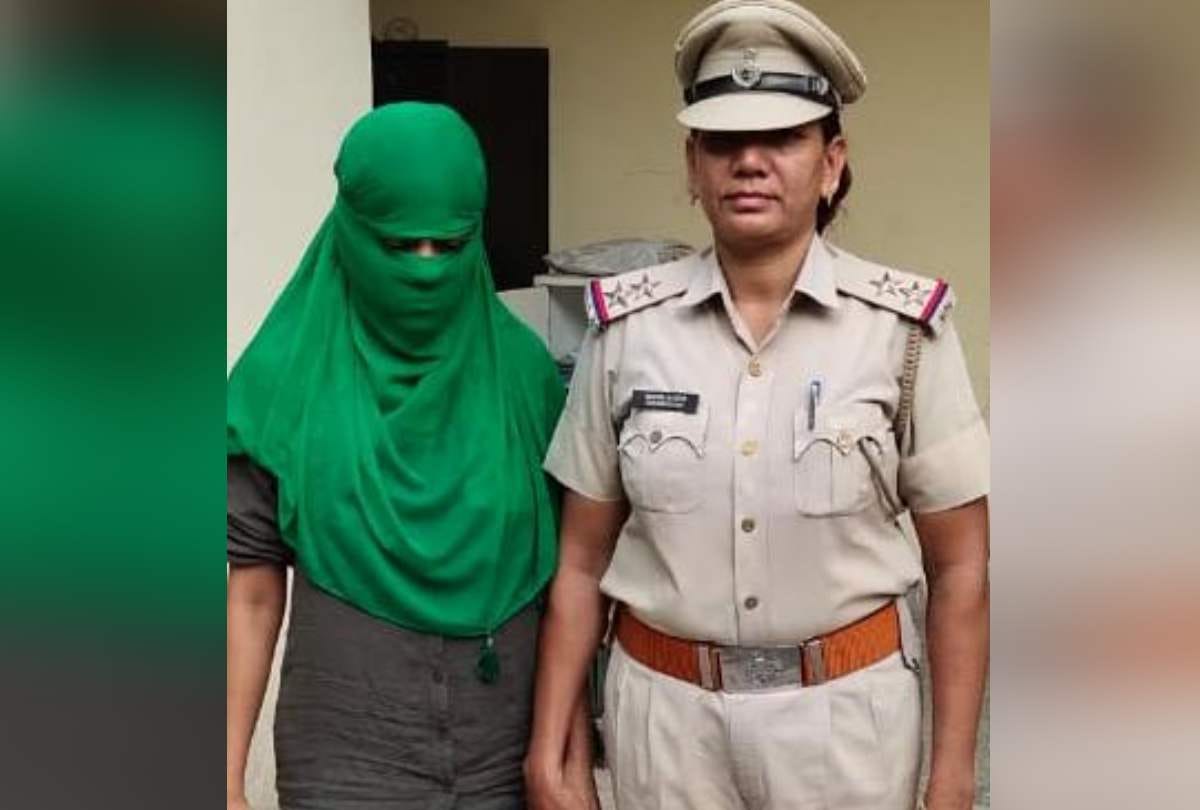 woman arrested in gurugram blackmails people by using their obscene photos