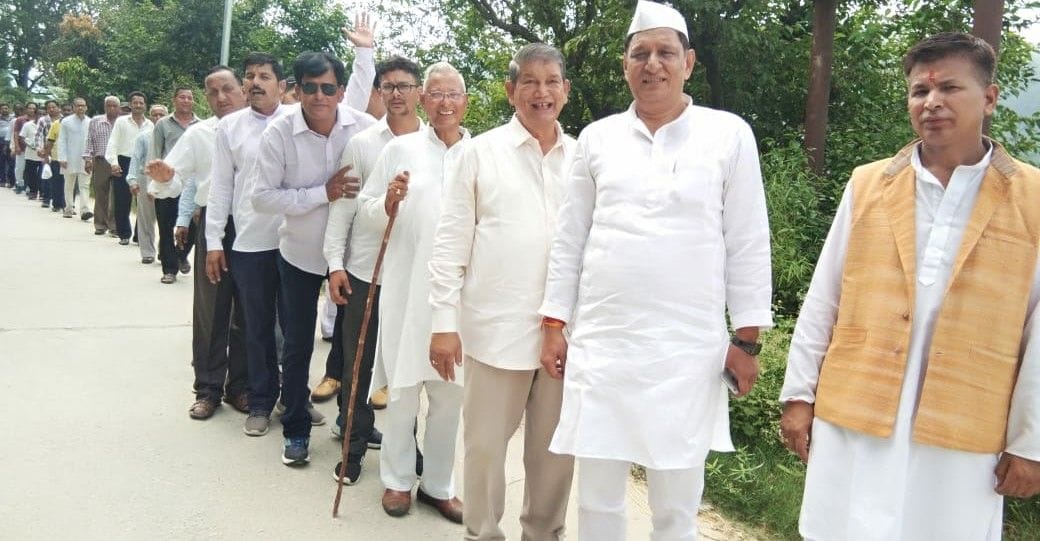 to convey gandhiji message everyone