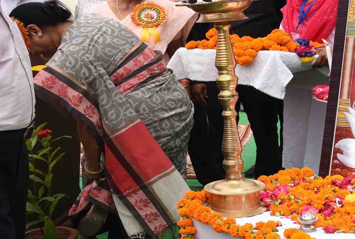 Seeing what the Minister of Technical Education Kamal Rani Varun did you too will be forced to think