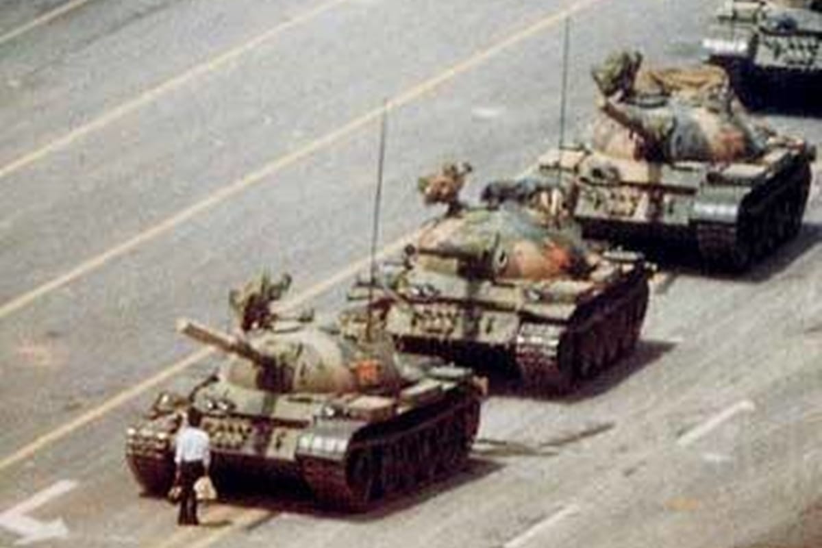 Photographer who click image of solitary man blocking path of tanks has died