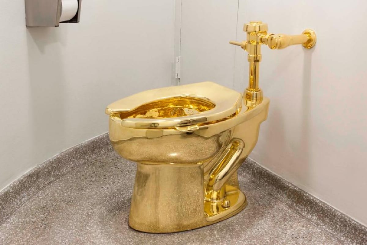 A Solid Gold Toiled got stolen from Blenheim Palace, the birthplace of Winston Churchill