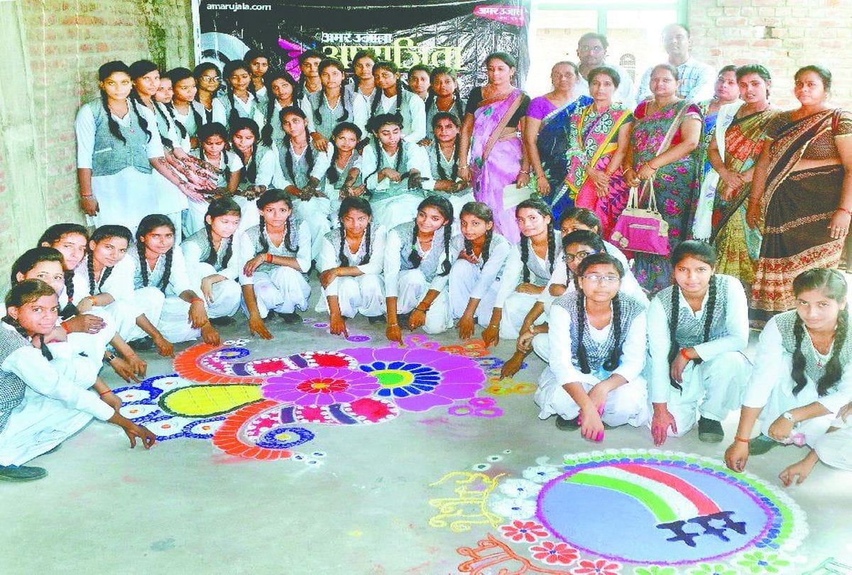 Aparajita 100 Million Smiles girls take oath women empowerment in etah