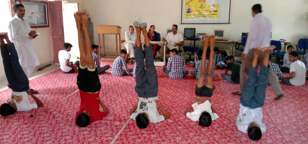 yoga, competition, student, award, fatehabad