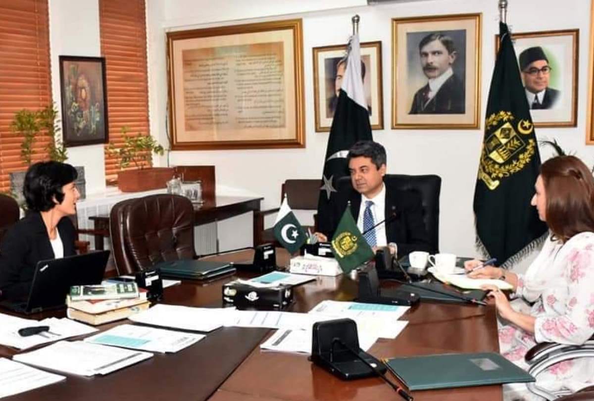 Pakistan law minister said, Kashmir issue Cannot raise in ICJ
