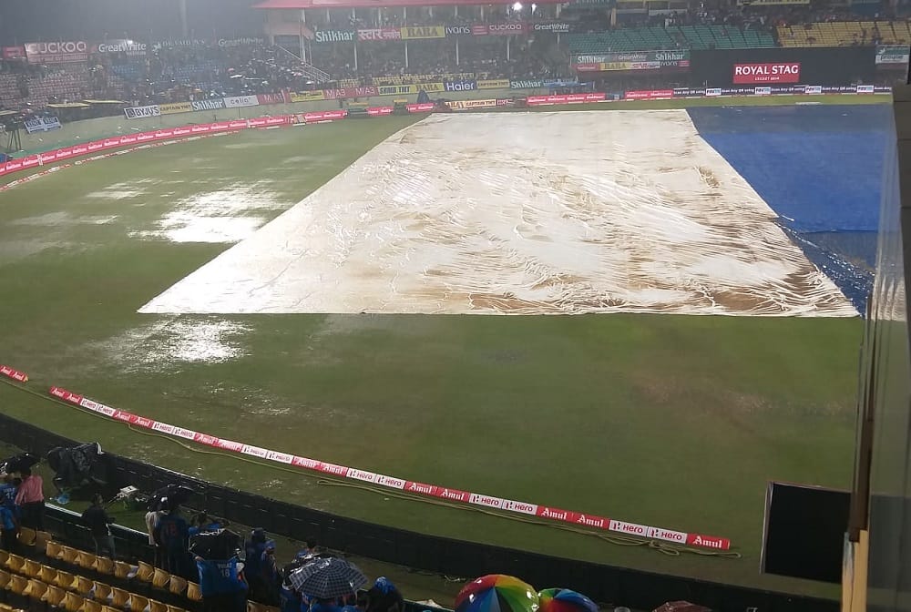 India vs south africa 1st odi Match delayed by a wet outfield, see Dharamsala picks