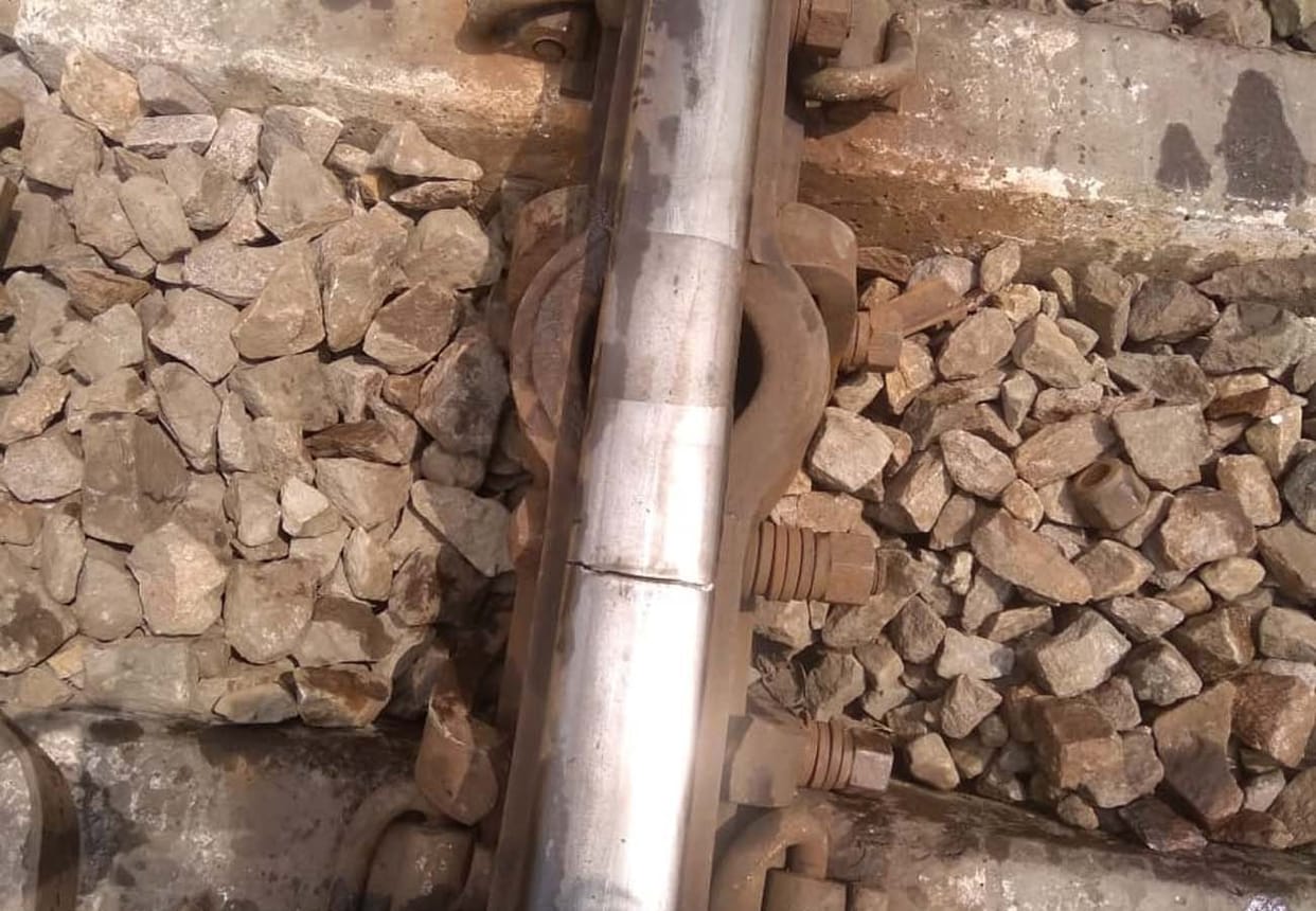 trains stopped on lucknow route due to track fracture in unnao up