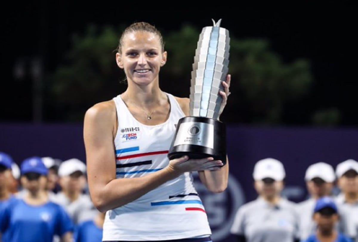 WTA Finals semifinalist Karolina Pliskova parts away from spanish coach Conchita Martinez