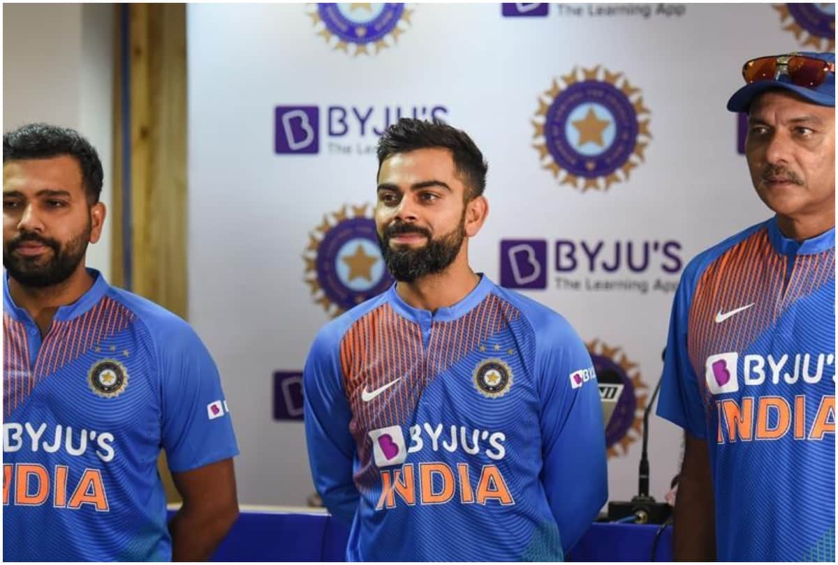 INDvsSA Virat Kohli Ravi Shastri and Rohit Sharma unveil new jersey of team india ahead of 1st T20