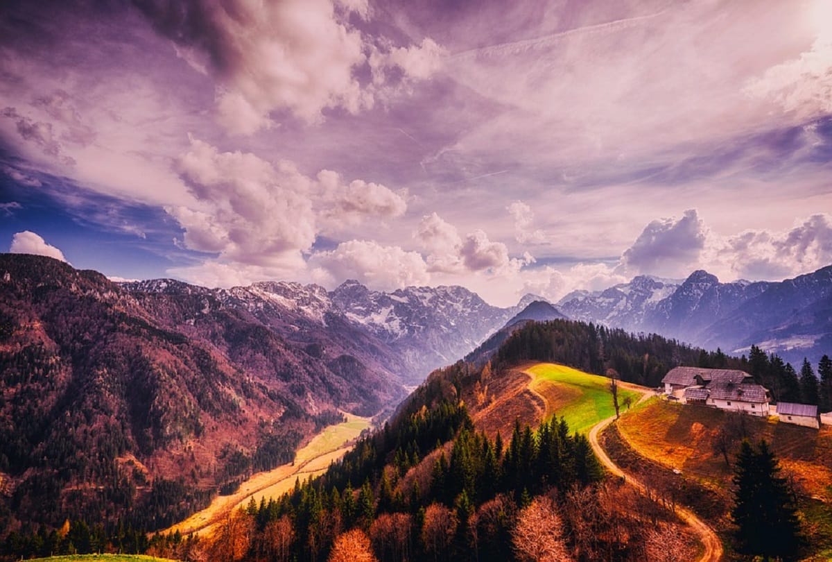 World Interesting Facts, countries free education, maximum per capita income, Tourist place Slovenia