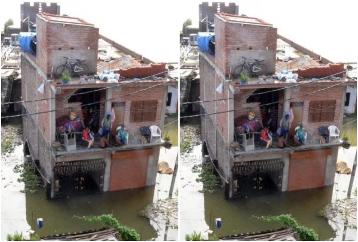 Prayagraj News: Boats on the roads, thousands of homeless