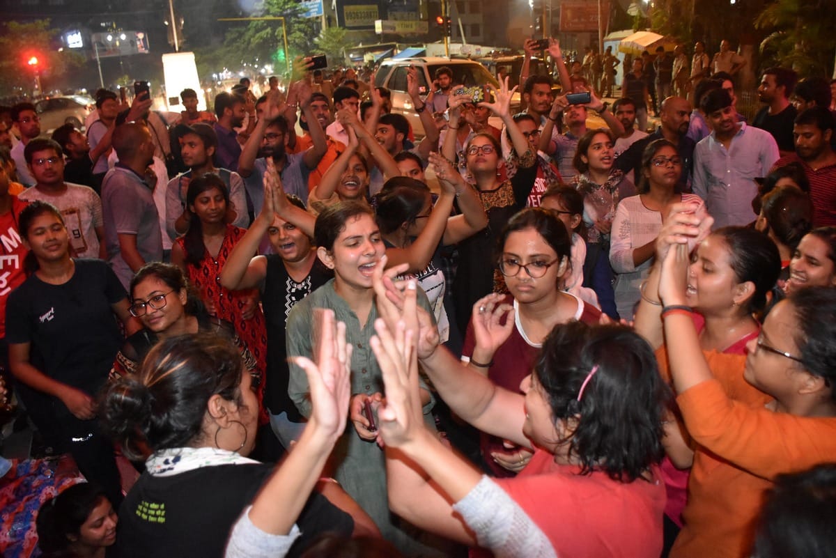 BHU students stop strike on second day for dismissal of professor accused of molesting girl varanasi