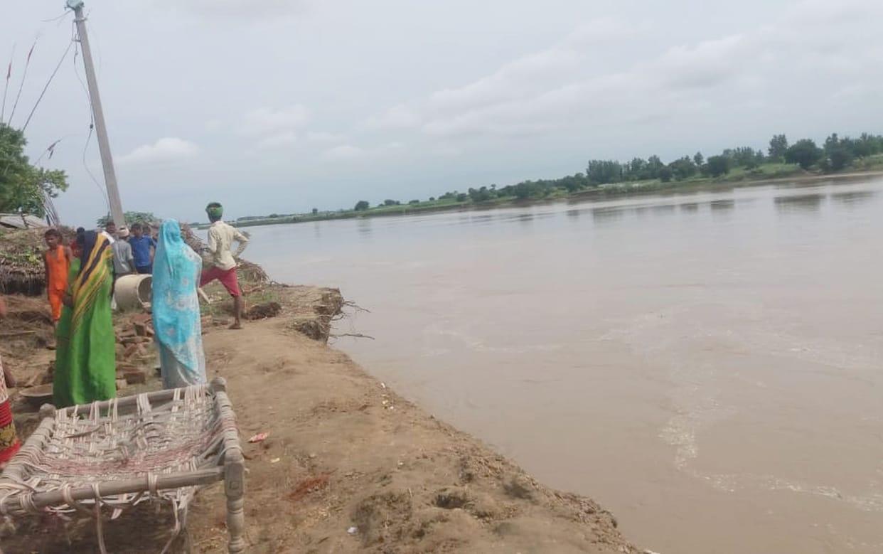 26 families homeless in two days due to rapti flood