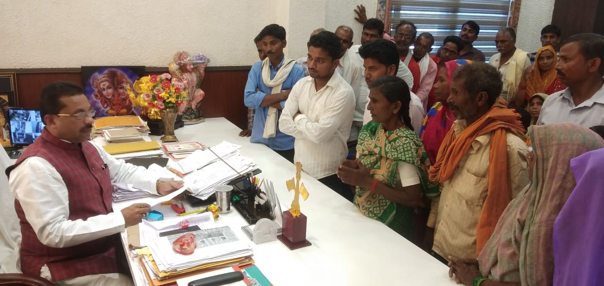 Chail MLA heard complaints of people in Bharwari