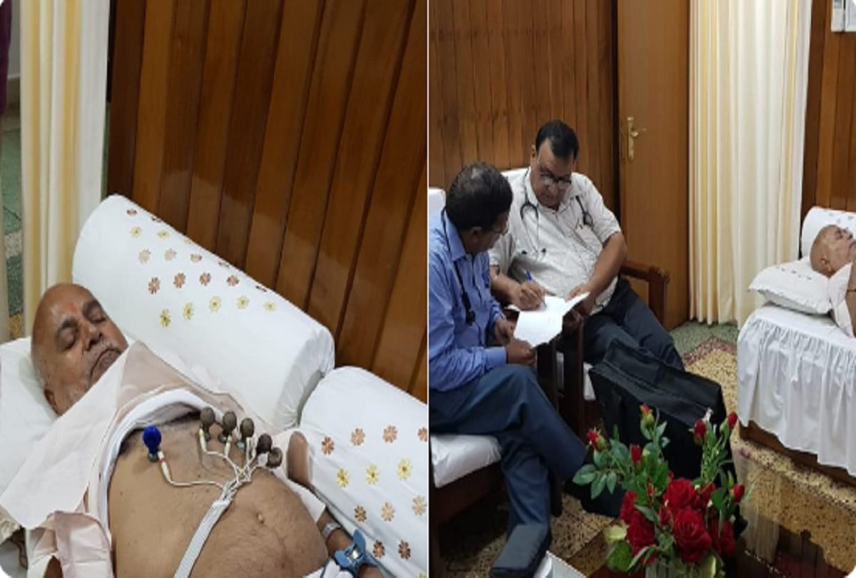 Swami Chinamayanand health news latest update admit in hospital