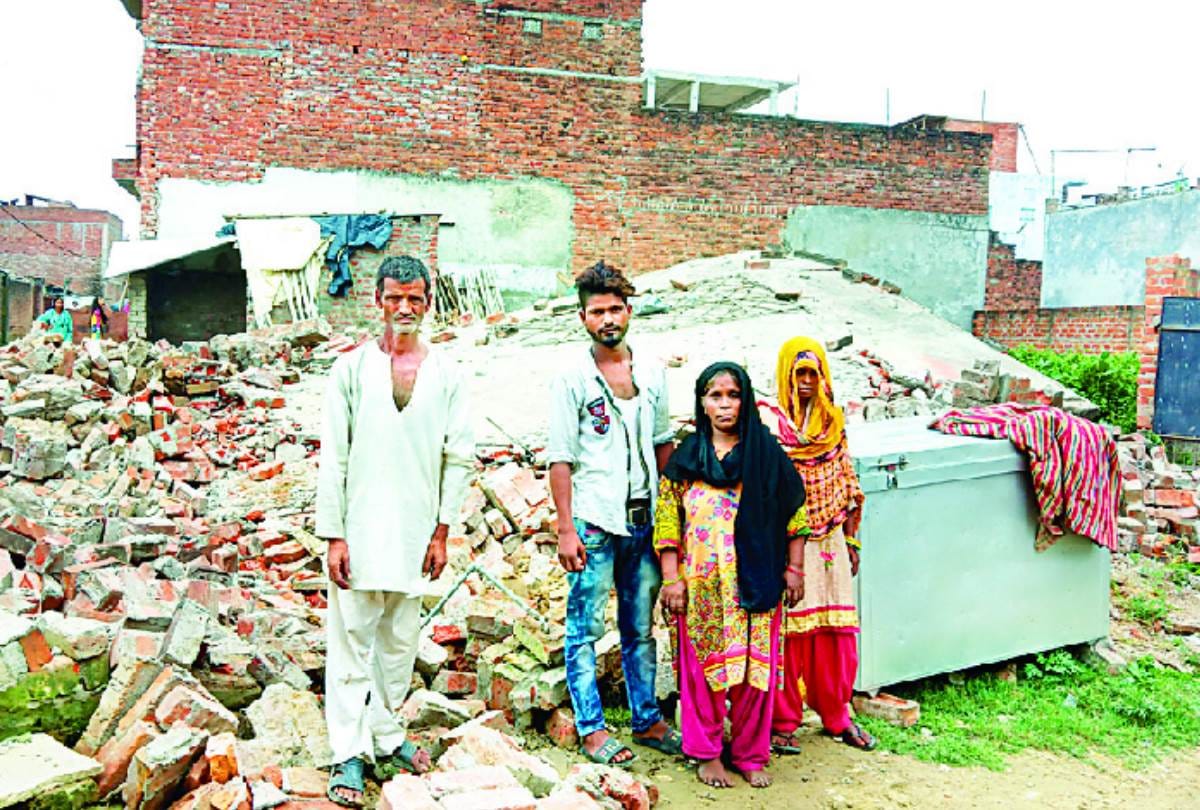 House demolised by jcb