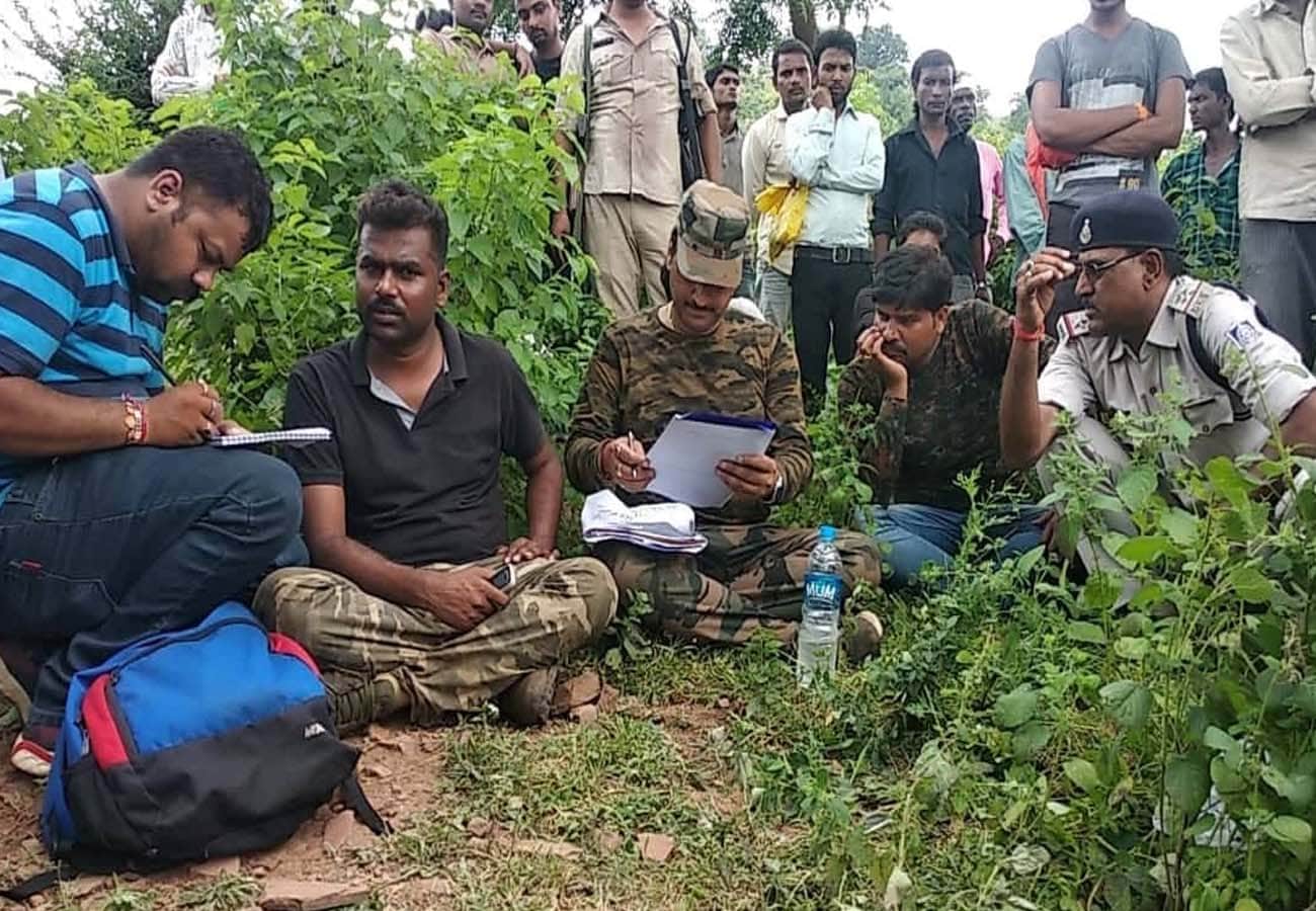 Dacoit babuli kol and lavlesh kol died in gang war