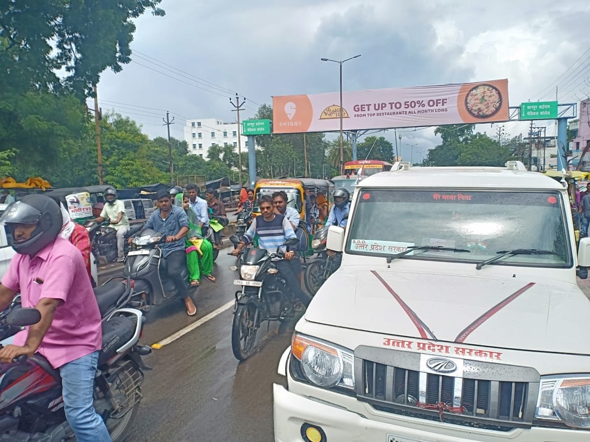 traffic jam near medical college