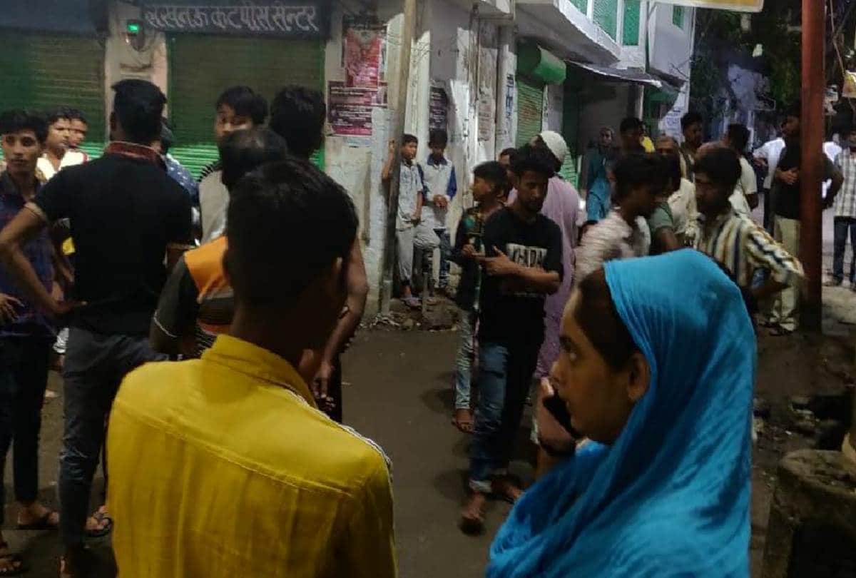Crime News: Protest Due to Rape and Murder of Six Years Old Girl in Lucknow