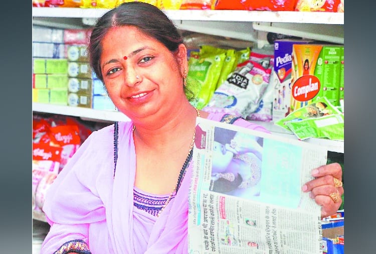 Amar ujala Plastic Ban Campaign, PTC Store Sector 40c owner sweety bansal