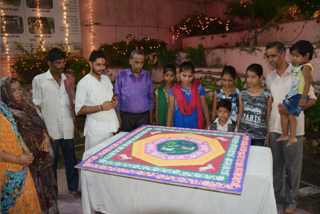 sanjhi art exhibition in sanjhi mela in mathura