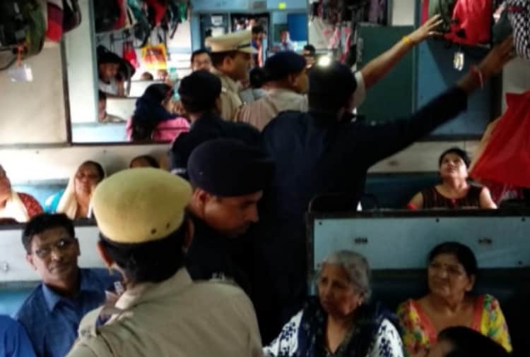 High Alert after Threatening Letter for Blast in Railway Stations and Temples of India