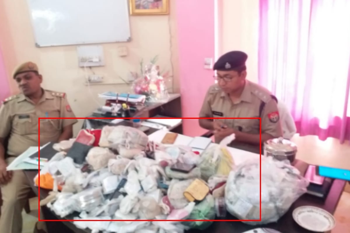 up news, Gold-silver jewellery and cash worth crores recovered from private car in shamli