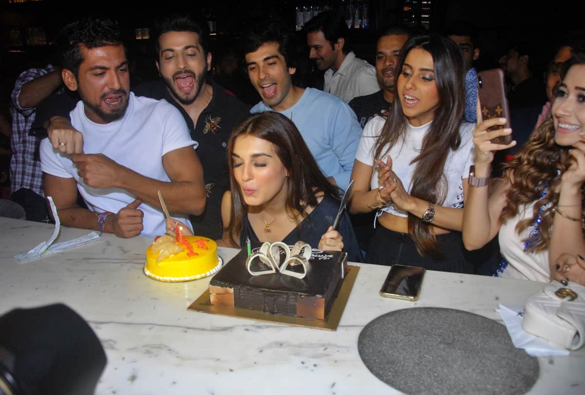 Radha of Shrimad Bhagwat Mahapuran actress Shiny Doshi Birthday Party Photos