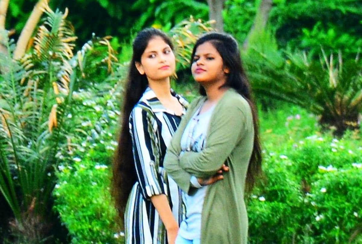 people enjoyed weather in riverfront in lucknow