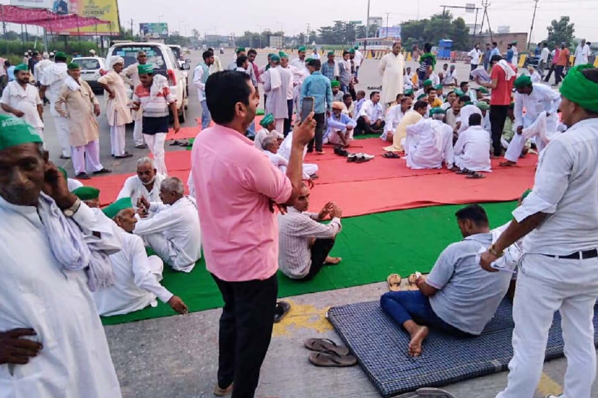 Farmers padyatra, heavy traffic jam on Delhi-Meerut road