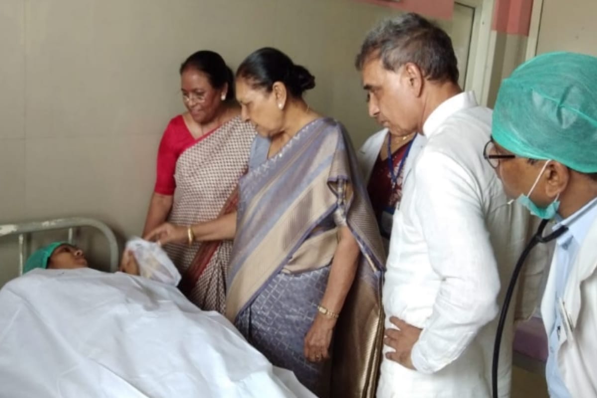 Governor anandiben patel visits Baghpat after Meerut