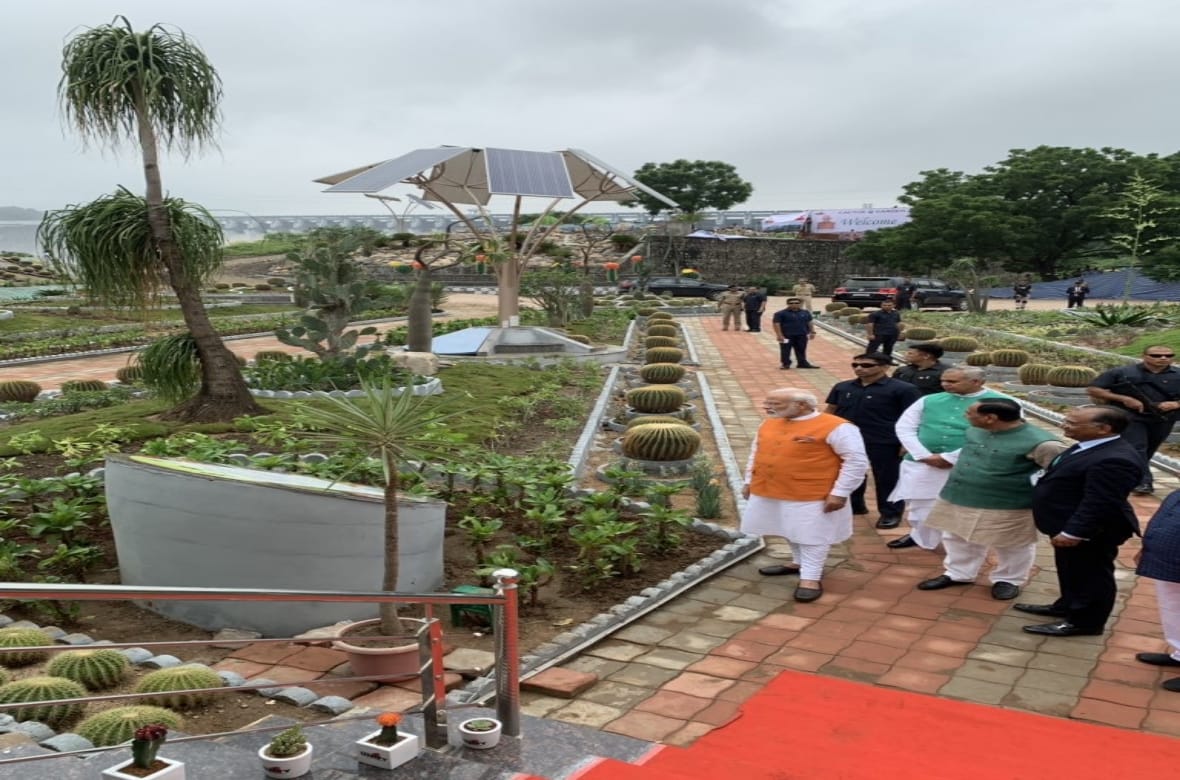 prime minister narendra modi visit statue of unity kevadiya tourism on 69th birthday