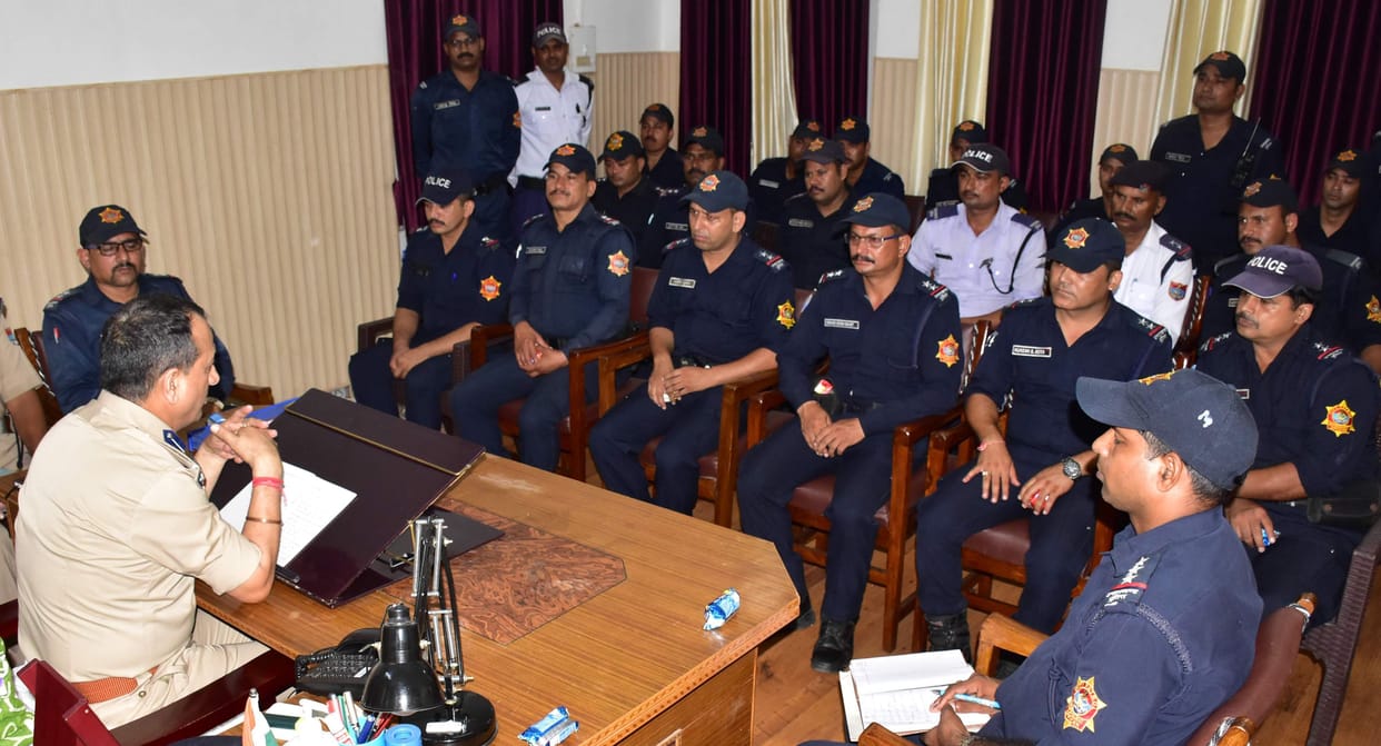 Haldwani police will be invoiced without helmet