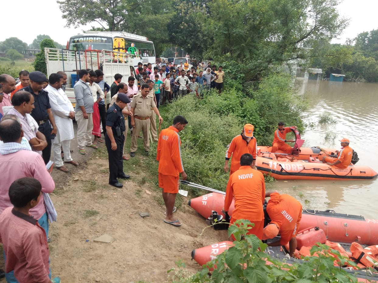 Worst situation in Jaiprakash Nagar after Garhwar due to increase in water level