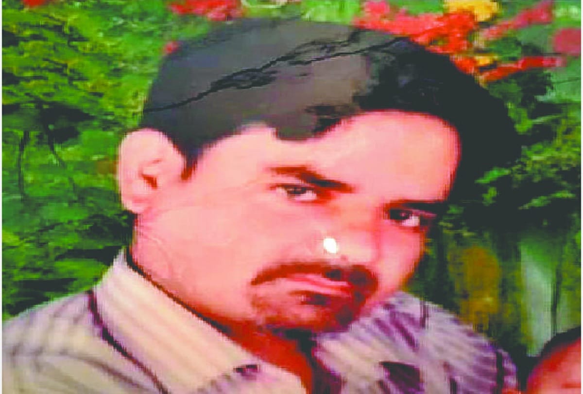 Two auto-rickshaw drivers were killed after a speeding car collided with their autos in North Delhi