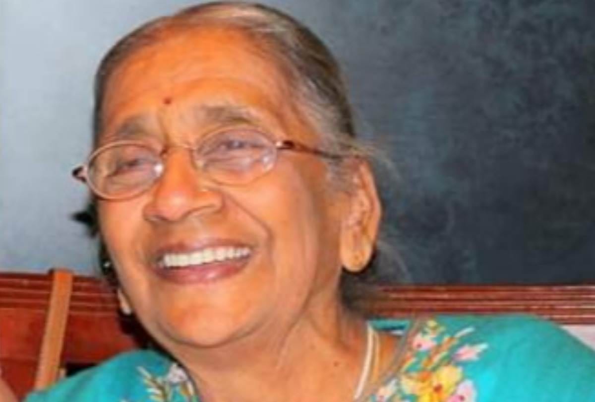 hindi is not just a language but part of everyday life for shakuntala living in california