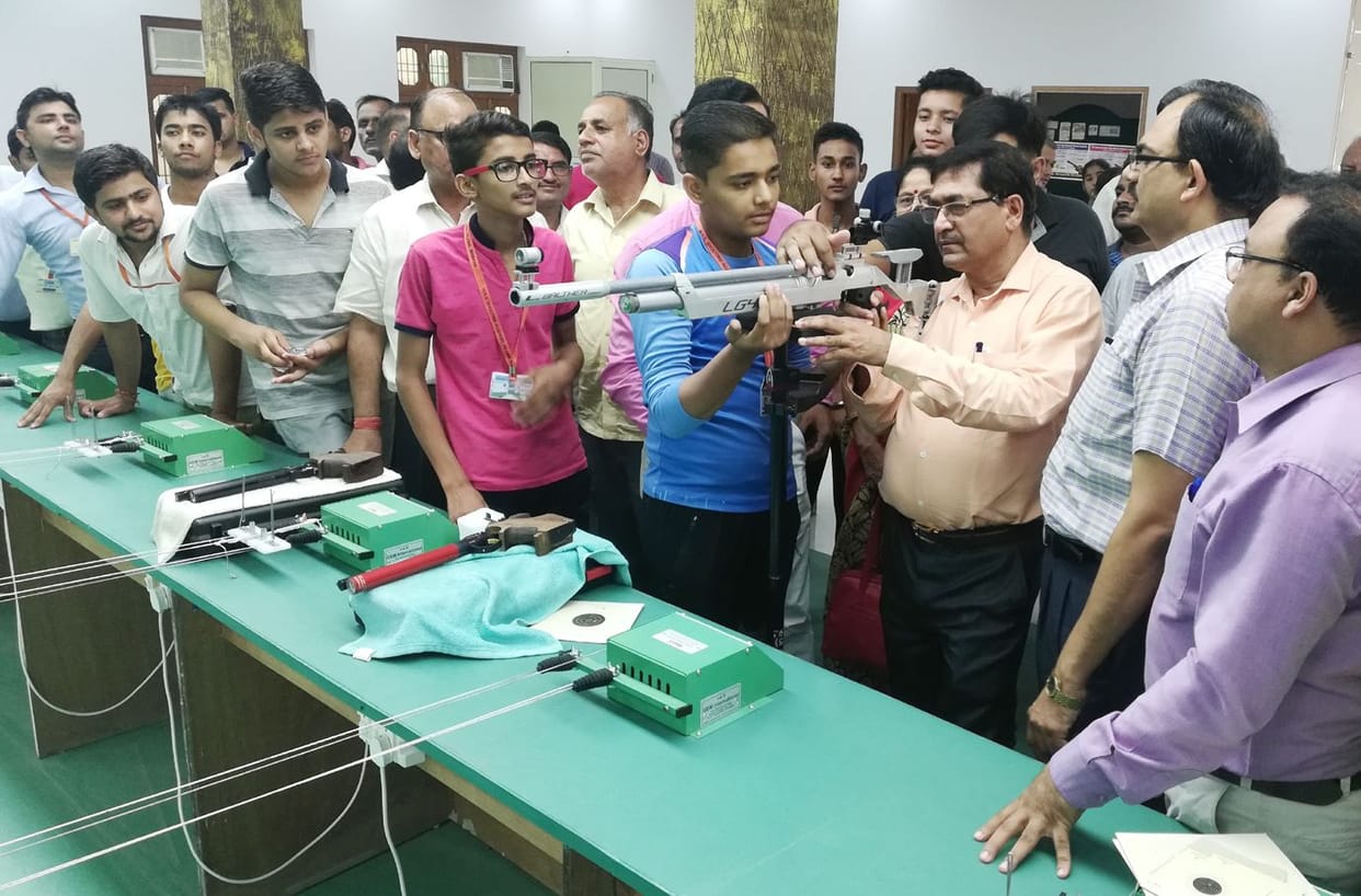 the 65 state level middle school student take comptation in shooting
