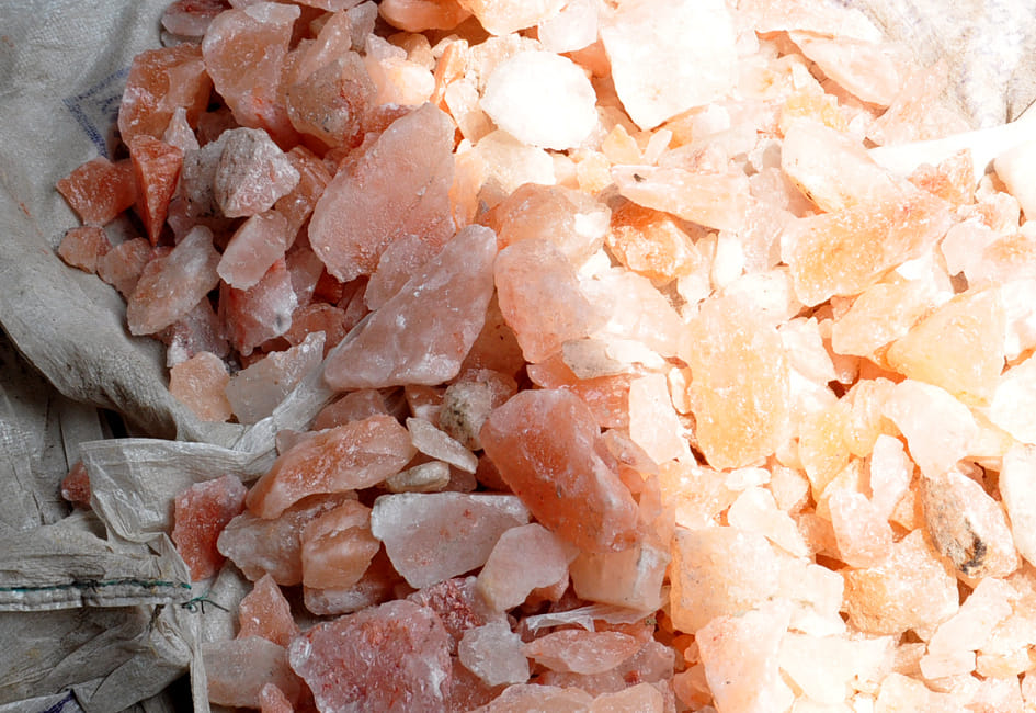 People upset due to increased prices of Sandha salt and Chhaura