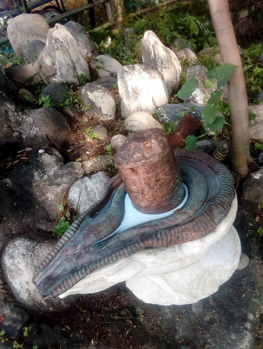Shivling of Ashtadhatu from Yamuna river