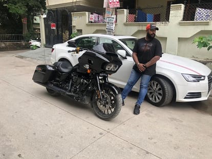 Delhi Traffic Police fined harley davidson road glide special rider to listen inbuilt music system
