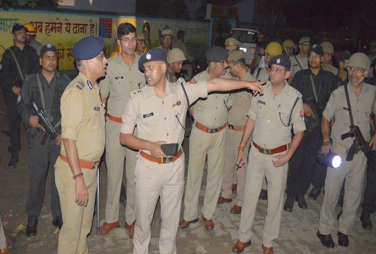 Clash in Semra Village Fire in Shops By People Update News