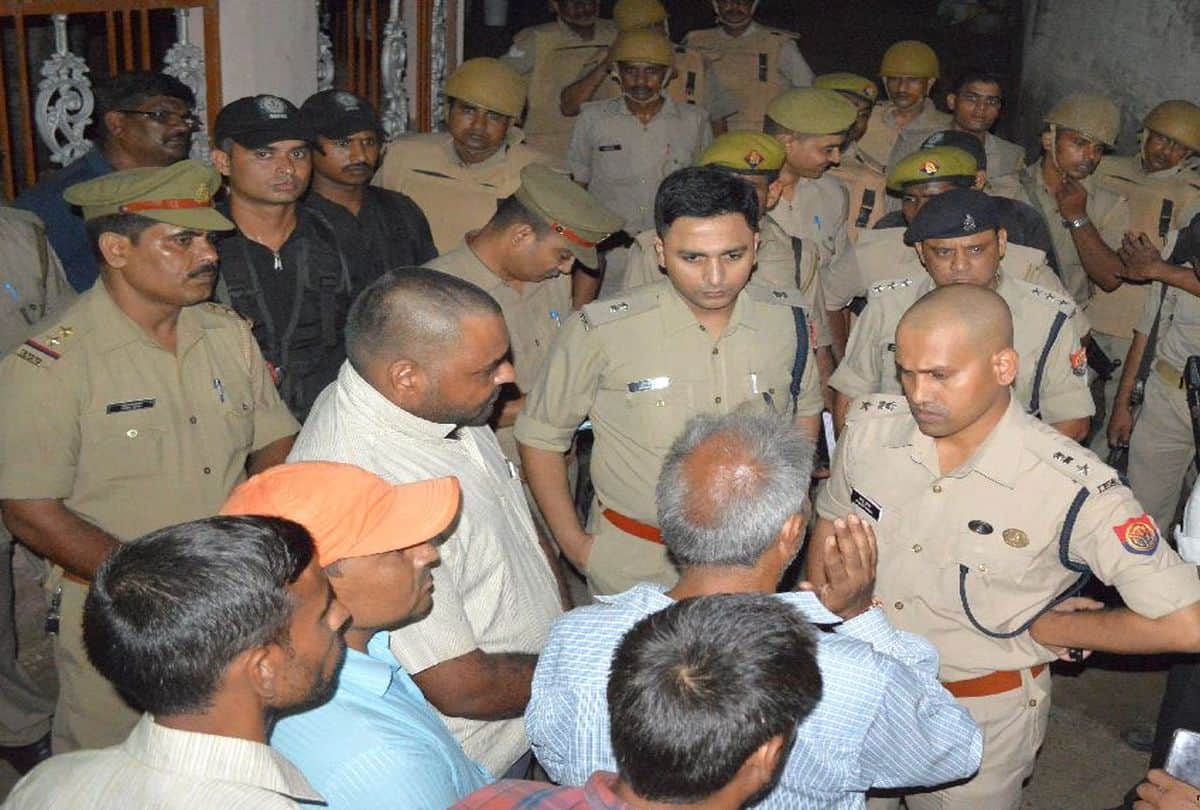 Clash in Semra Village Fire in Shops By People Update News