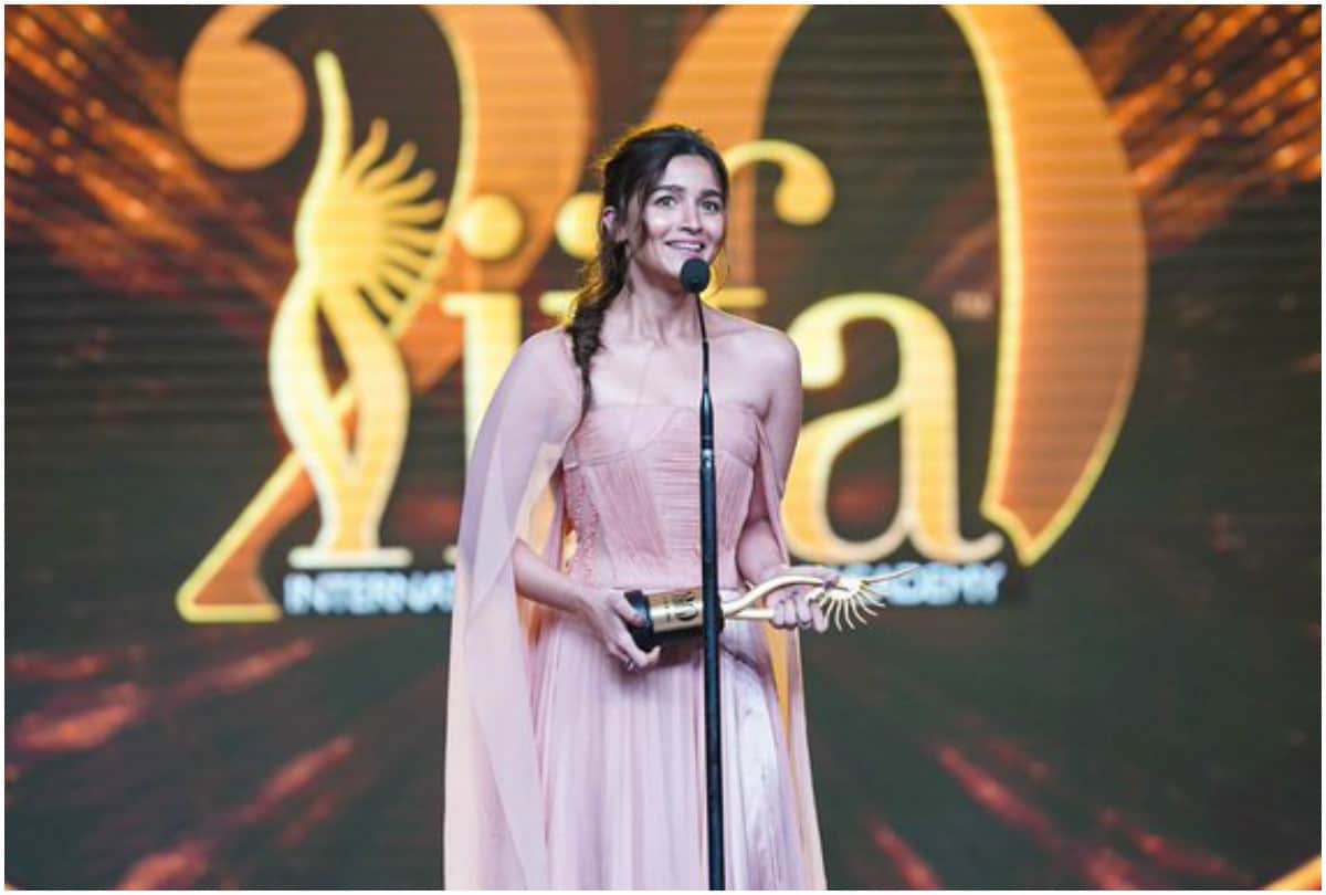 iifa 2019 ranveer singh and ali bhatt got best actor award